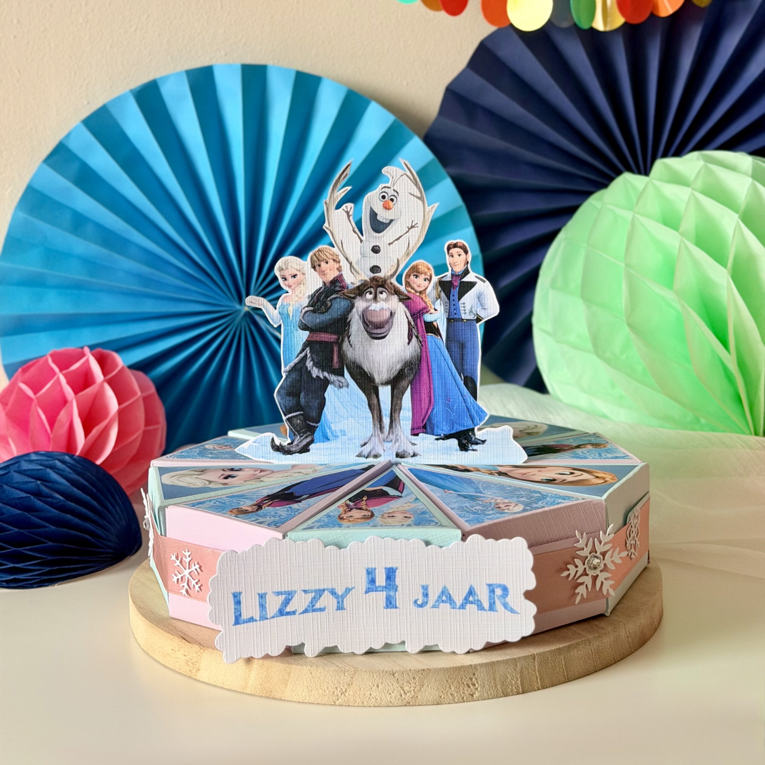 Magische Frozen Traktatie originele traktatie taart in Frozen thema